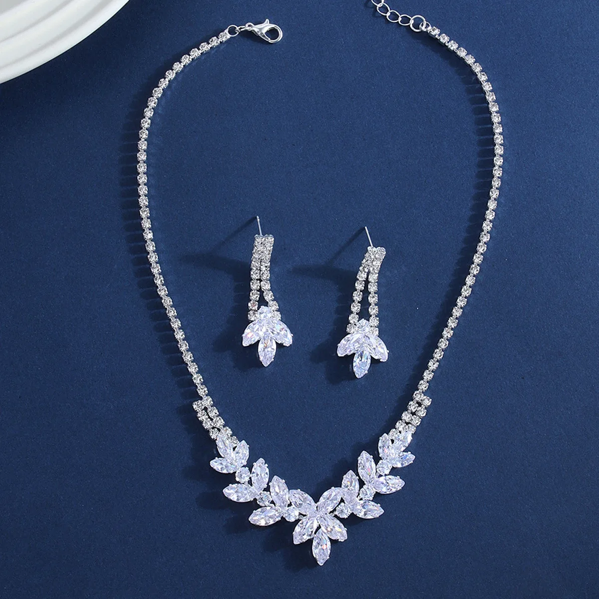 Wykwintny zestaw kolczyków i n – Body Jewelry Earrings recenzja i cena